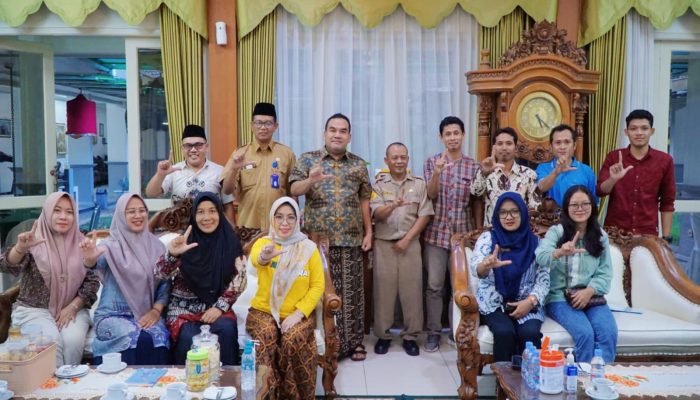 Jari-Jari yang Tak Pernah Diam: Silaturahmi Satupena Blora dengan Bunda Literasi