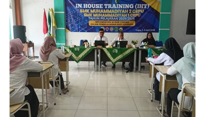 SMK Musa Cepu Gelar IHT PR Creative Writing dan Public Speaking Berbasis AI
