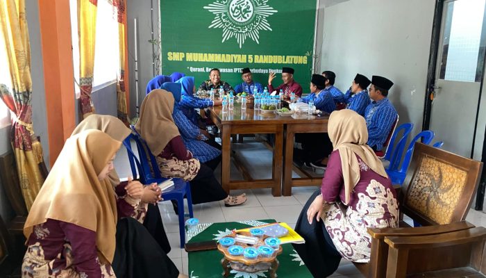 Studi Tiru MTs Muhammadiyah 3 Kunduran di SMP Mulia Randublatung