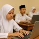 Kelas Digital SMP Mulia: Mendidik Generasi Qurani dan Melek Teknologi