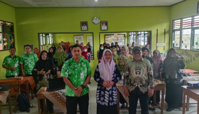 Guru Blora Belajar Koding dan AI untuk Pendidikan Bermutu