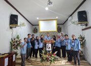 Ciptakan Lingkungan Moderasi Beragama, KKN MB Posko 10 UIN Walisongo Turun Gunung Bersihkan Gereja