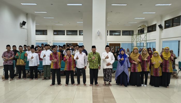 Polines Laksanakan Pengabdian Masyarakat “Pengelolaan Keuangan Syariah dan Investasi Syariah Sesuai Financial Goal”