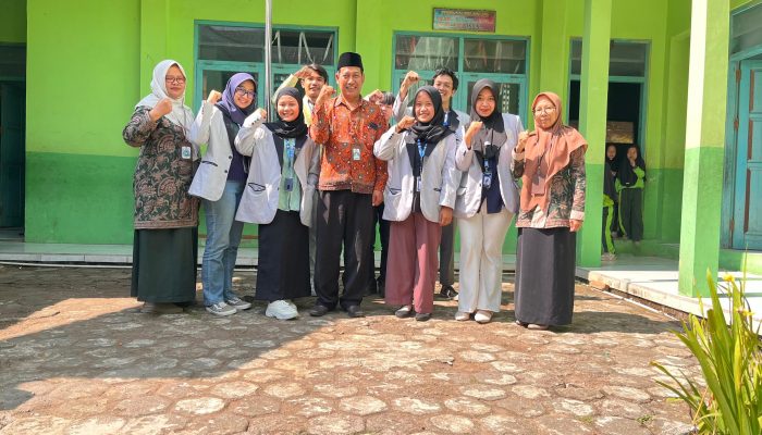 Sinergi KKN UIN Salatiga dan MI Ma’arif Najmul HHuda di Desa Kemloko Temanggung