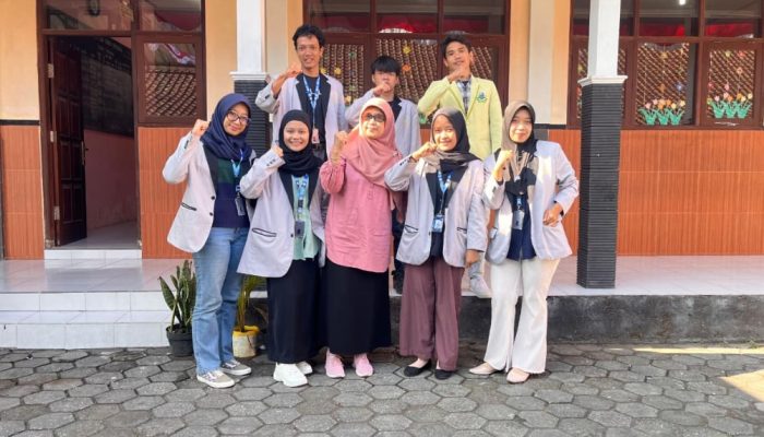 Jejak Kolaborasi di Desa Kemloko: Sinergi Mahasiswa dan Sekolah Dasar