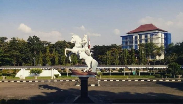 10 Kampus dengan Lulusan Siap Kerja Terbaik di Indonesia, Cek Ada Kampusmu?