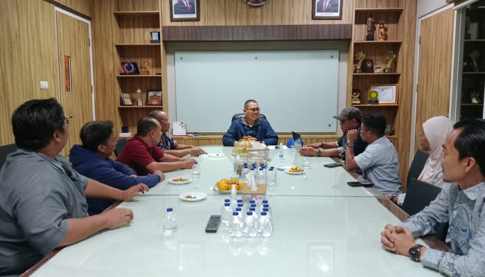 Coaching Clinic Tim Penulis Buku Kyai Menteri, Jejak Inspirasi dari Malang