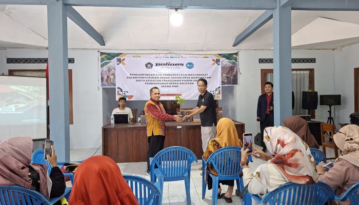 Dorong Desa Lebih Mandiri, Polines Dampingi Nawangsari Susun Grand Design dan Tanam 1.000 Pohon Sepanjang Sungai Bulanan