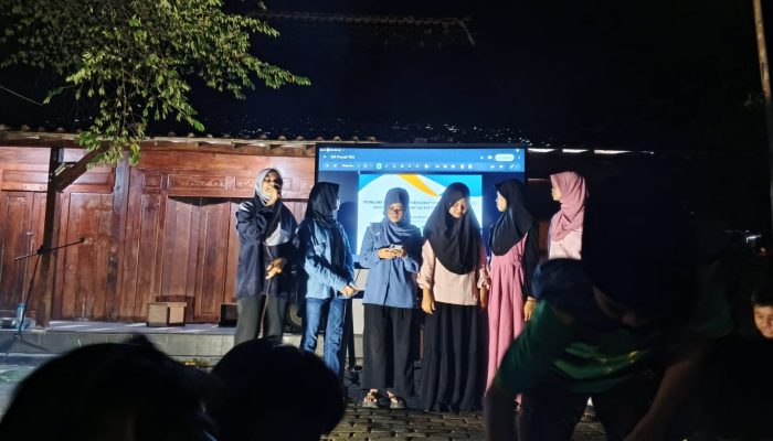KIR SMP Alam Nurul Furqon Presentasikan Hasil Penelitian pada Malam Pergantian Tahun