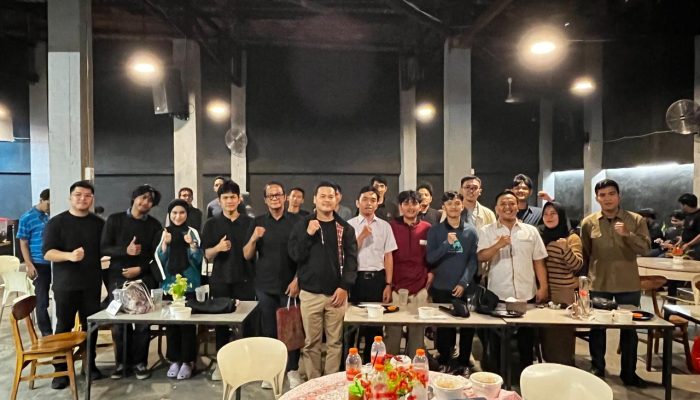 Ngopi Bermisi TIDAR Ciputat Timur, Mengajak Pemuda Melek Politik dari Warung Kopi