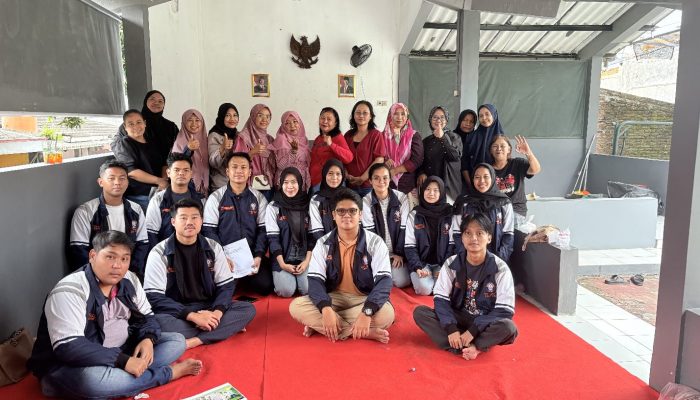 Optimalkan Sampah Organik dan Anorganik, Mahasiswa KKNT- 20 UNDIP Dukung Lingkungan Berkelanjutan di Kedungmundu