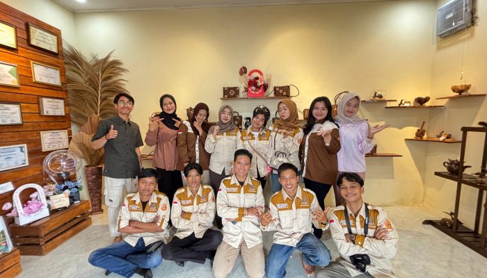 Gali Inspirasi Hilirisasi Limbah, OK RISPEN UNJA Sambangi Batoku Production