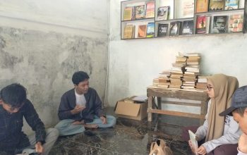 Paradox Indonesia Emas: Membangun Menara Megah di Atas Fondasi Rapuh