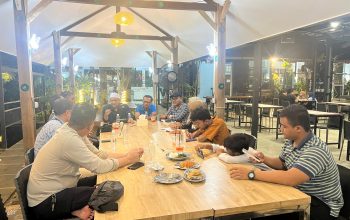 Merawat Silaturahmi, Menumbuhkan Kedewasaan Sosial