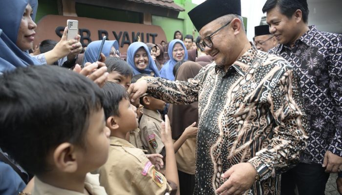 Menteri Abdul Mu’ti Berkunjung ke SLB, Komitmen Wujudkan Pendidikan untuk Semua