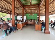 Sempat Memanas, Audiensi Masyarakat dan Pemerintah Desa Sumber Berakhir Damai