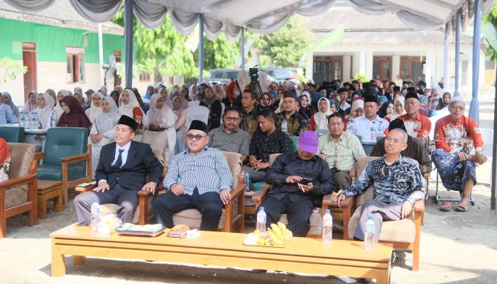 Gunawan Trihantoro Motivasi Wisudawan SMK NU Kedungtuban untuk Lanjutkan Pendidikan