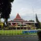 Jumat Tanpa Kampus: Efisien atau Justru Mengurangi Kehidupan Mahasiswa UNS?