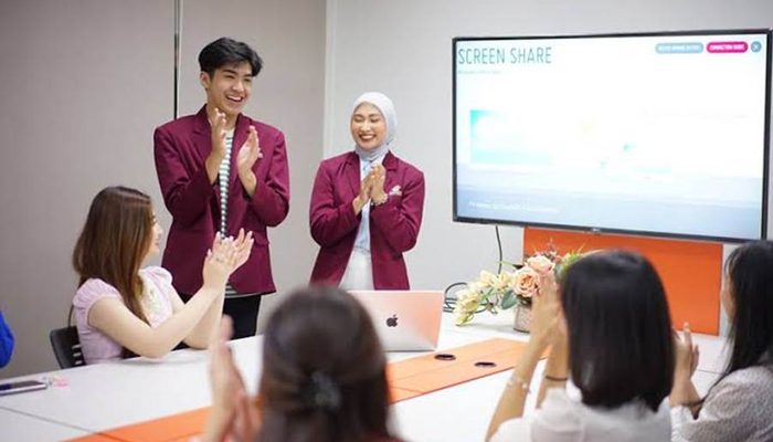 Public Speaking Bukan Sekadar Berbicara: Seni Menyampaikan Ide dan Mempengaruhi Audiens